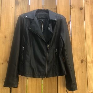 Max Studio Black Zippered Jacket